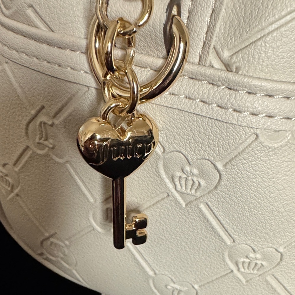 Juicy Couture Exclusive Beige Satchel with Red Heart and Bear Charm - Picture 9 of 13
